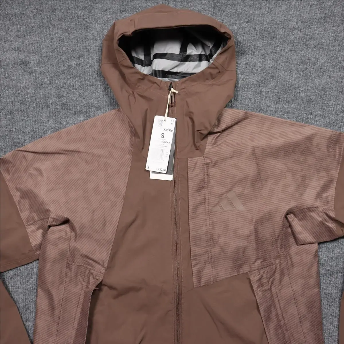 Adidas clothing - Brown 1