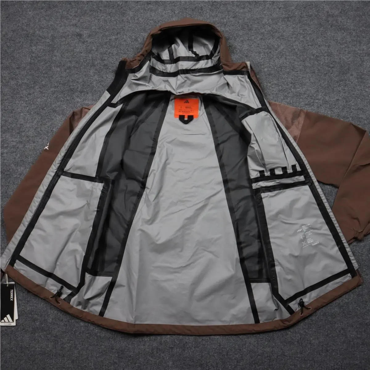 Adidas clothing - Brown 7