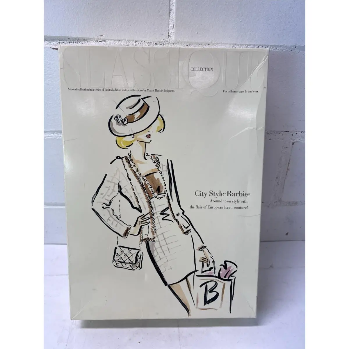 Vtg 1993 Limited Edition City Style Barbie Classique Collection Mattel 10149