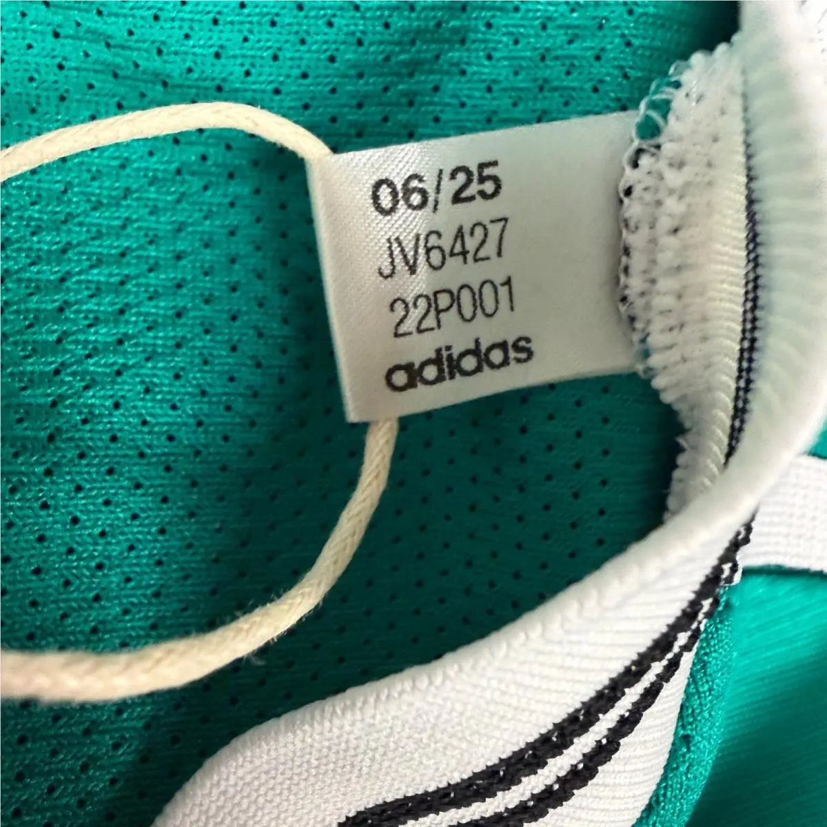 Adidas clothing - Green 2