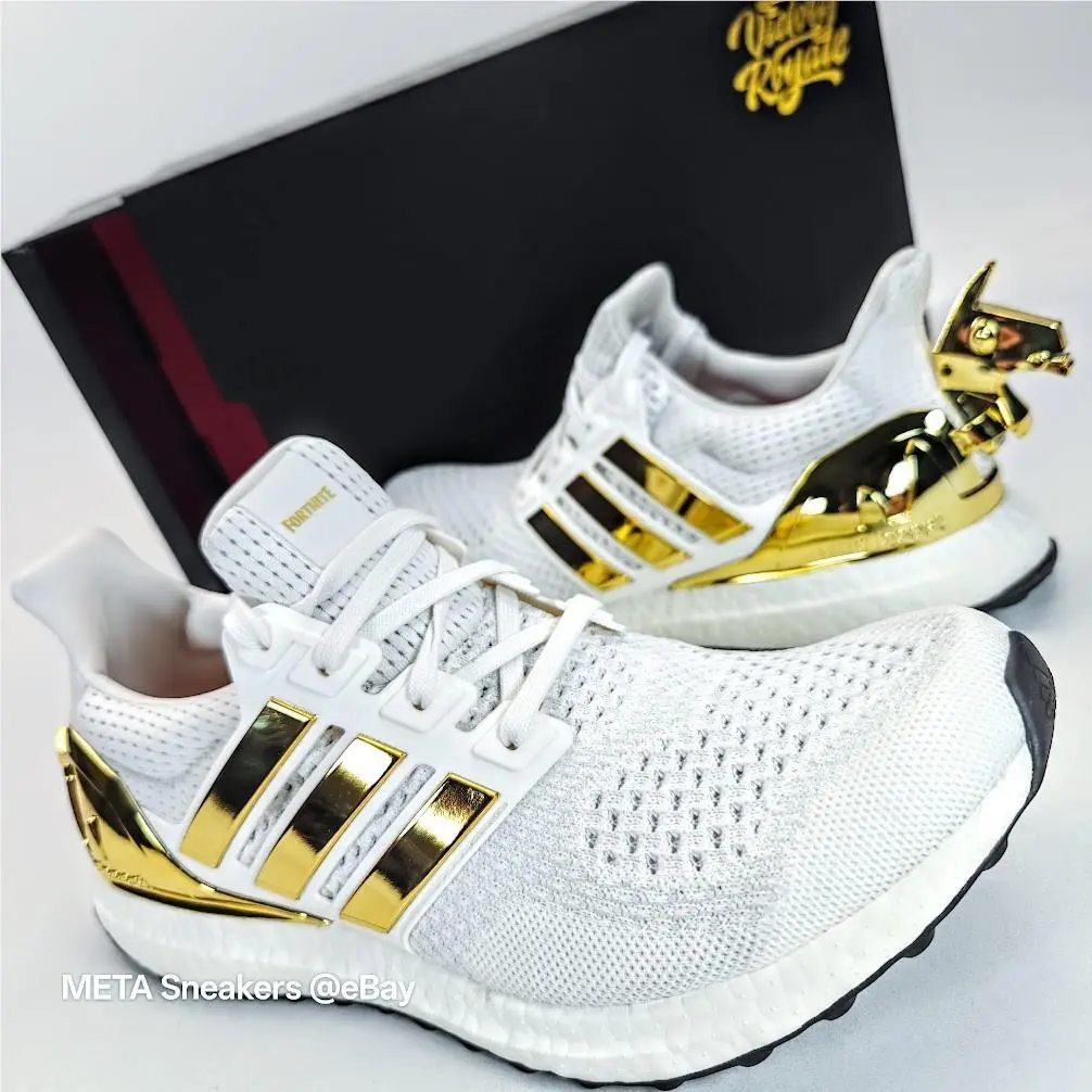 Fortnite US 9 Men`s White Gold Victory Crown Retro Ultraboost JQ0717 by Adidas