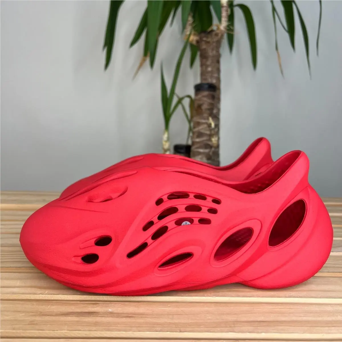 Adidas shoes - adidas Yeezy Foam RNNR - Yeezy Foam RNNR - GW3355 - Red 0