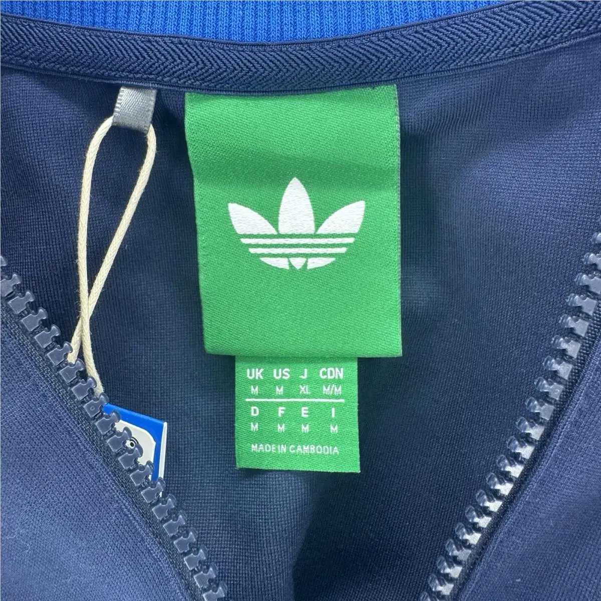Adidas clothing - JP0938 - JP0938 - Blue (UPC: 0196475057714) 1