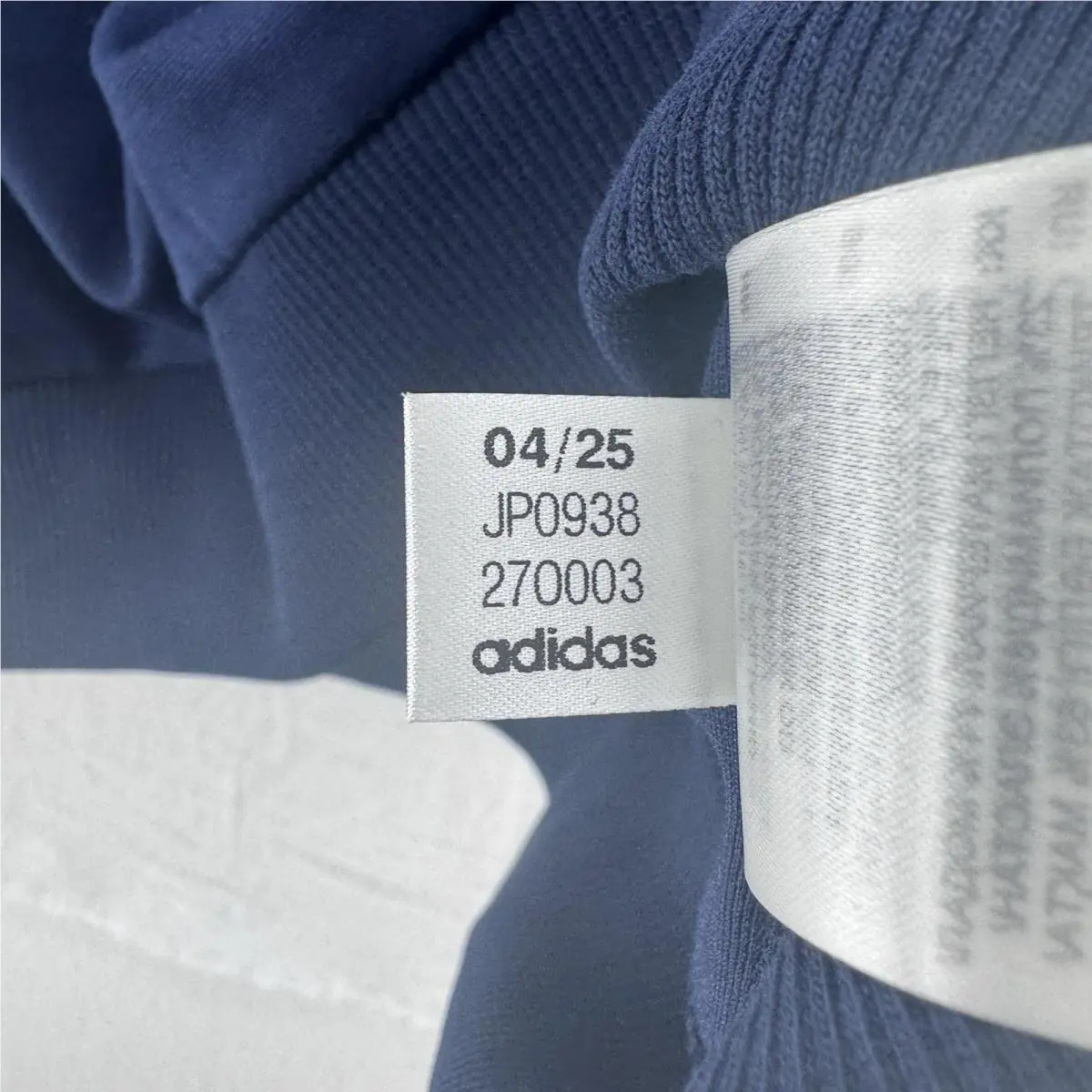 Adidas clothing - JP0938 - JP0938 - Blue (UPC: 0196475057714) 4
