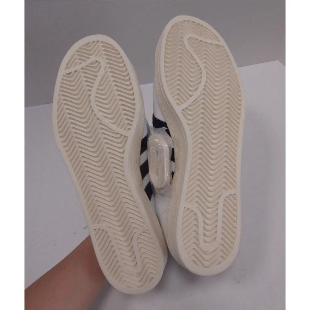 Adidas shoes - White 6