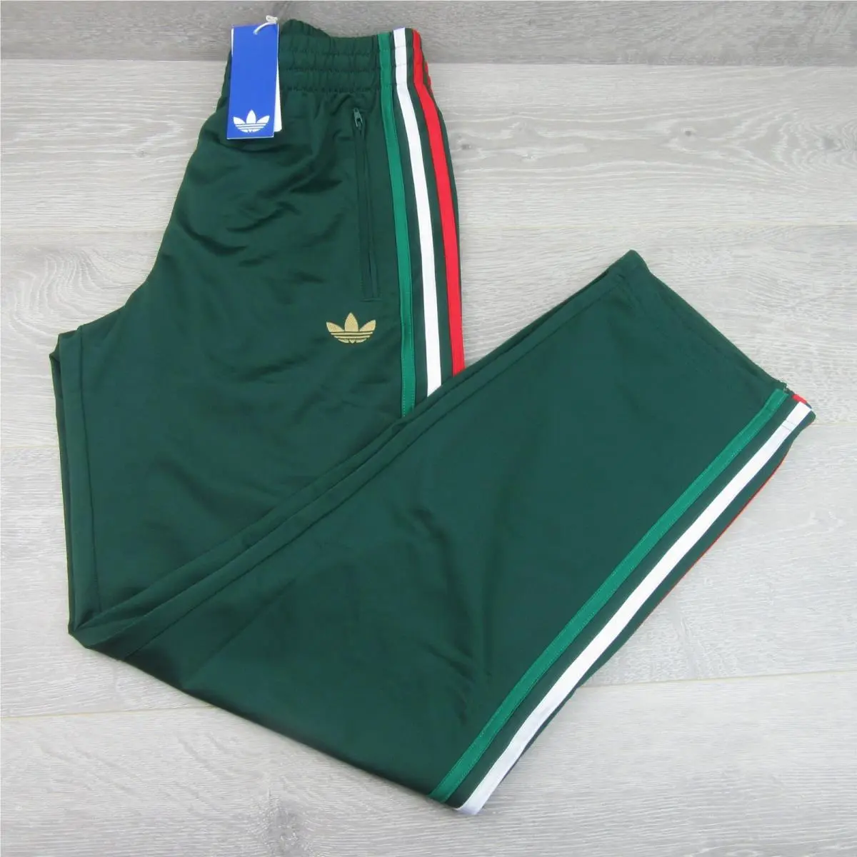 Adidas clothing - adidas Originals - Originals - KD3834 - Green (UPC: 198322387661) 0