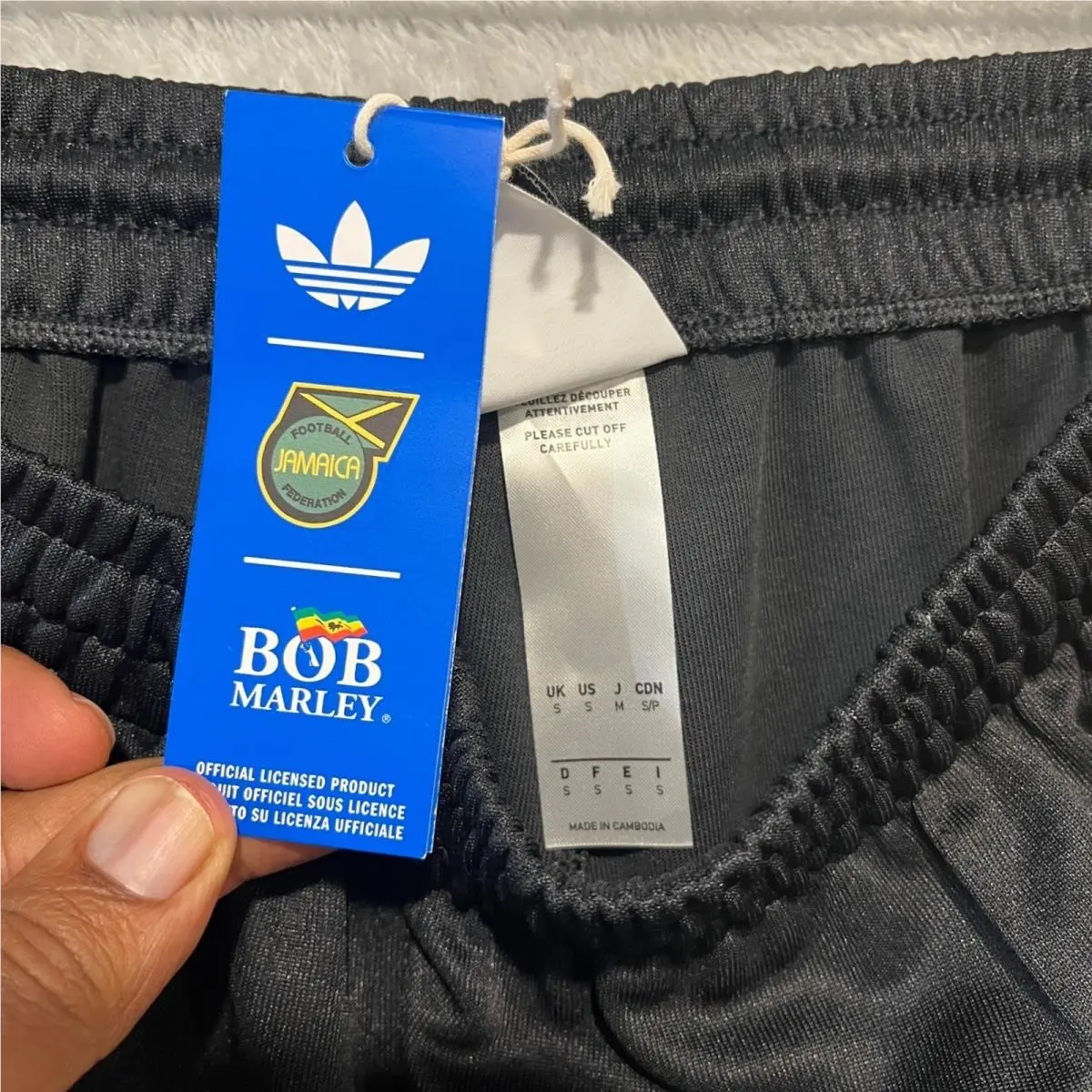 Adidas clothing - Black 6