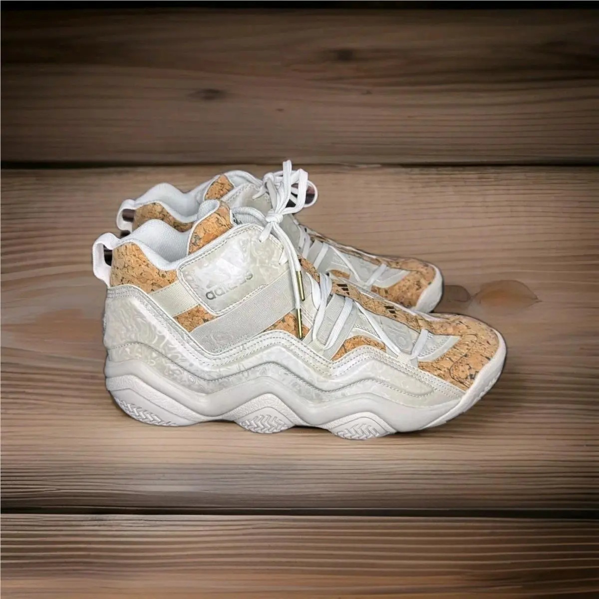 Top Ten 2000 Trionfo Cork Mens 14 Cream White Gold AQ8539 Basketball by Adidas