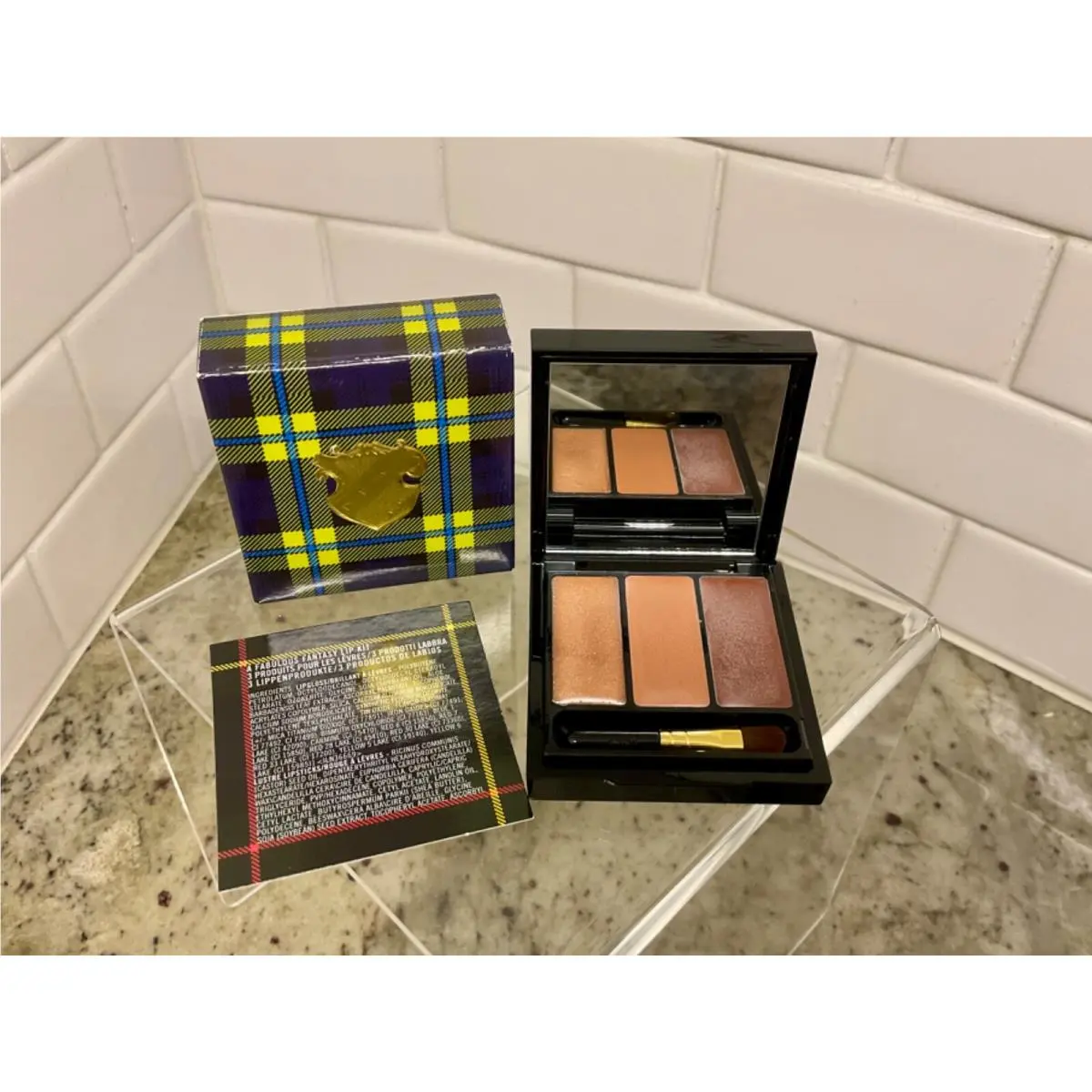 Mac A Tartans Tale Limited Edition Holiday Collection A FABULOUS FANTASY LIP KIT-BOXED by MAC Cosmetics
