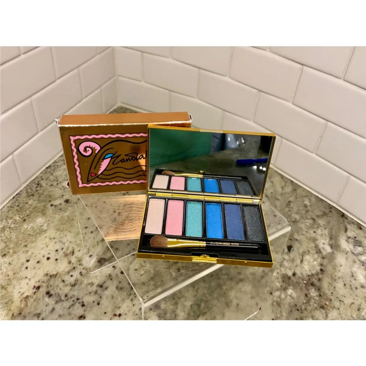 Mac Zandra Rhodes Limited Edition You Lection ZANDRA RHODES EYE PALETTE by MAC Cosmetics