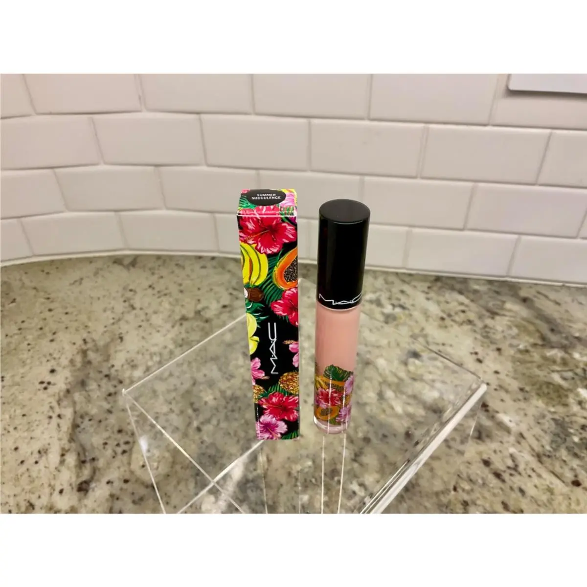 Mac Fruity Juicy Limited Edition Full Size Collection SUMMER SUCCULENCE CREMESHEEN GLASS by MAC Cosmetics