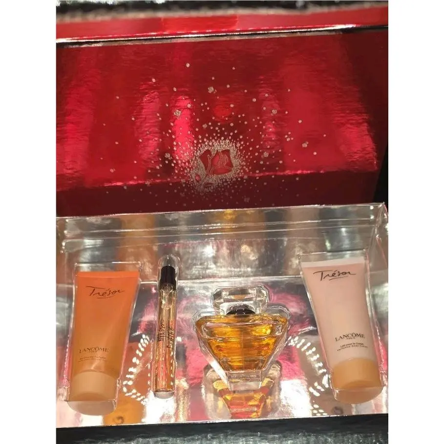 Lancome Tresor Fragrance Gift Set Women OS Peach Floral Edp Body Cream Bath Gel by Lancôme