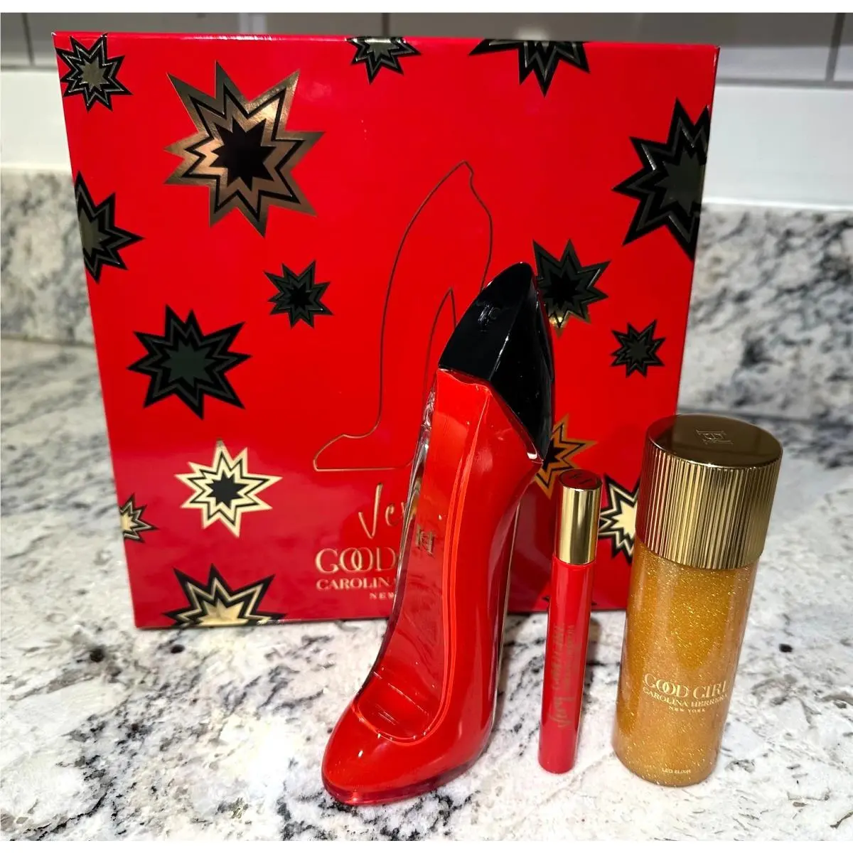 Girl  Supreme Parfum 3 Pcs Set Parfum Body Oil Iob by Carolina Herrera
