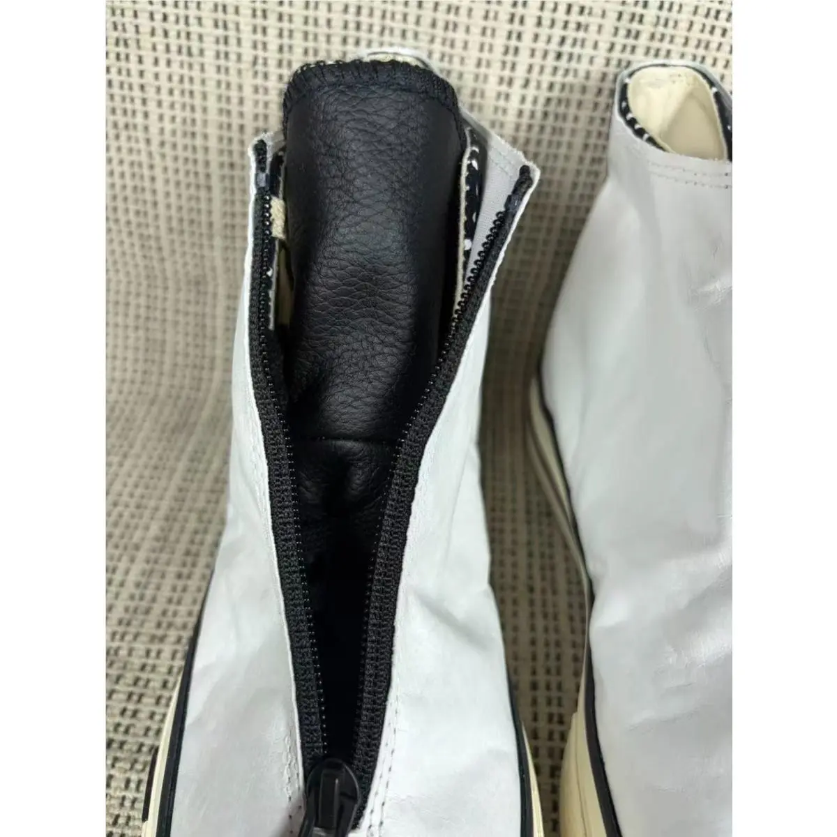 Converse shoes - Converse Chuck 70 - Chuck - A00711C - White 25