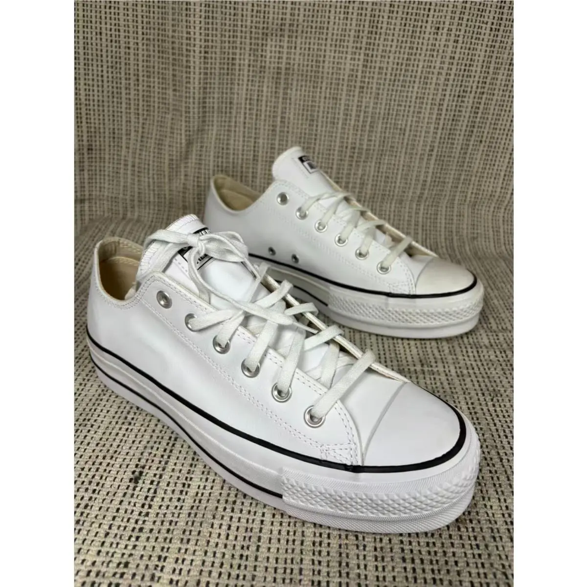 Converse shoes - Converse Chuck Taylor All Star Lift OX - 561680c - White 3