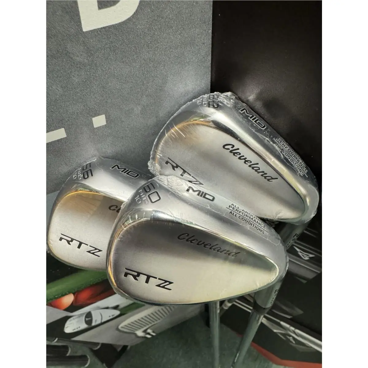 Cleveland Rtz Tour Satin 52 56 60 Wedge Set - All Mid Bounce