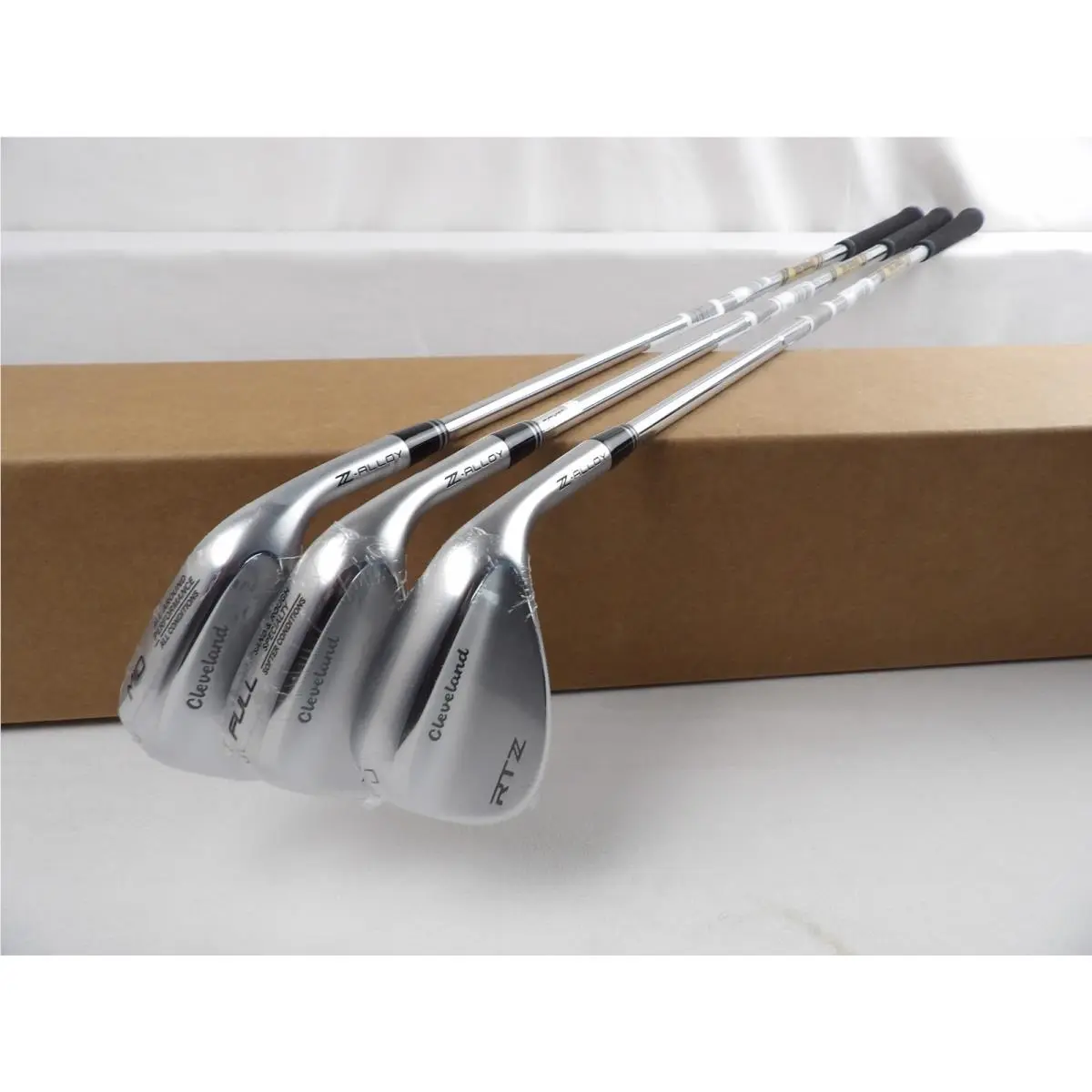Cleveland Rtz Wedge Set - 52.10 56.12 60.12 - TT DG Spinner Wedge Shaft