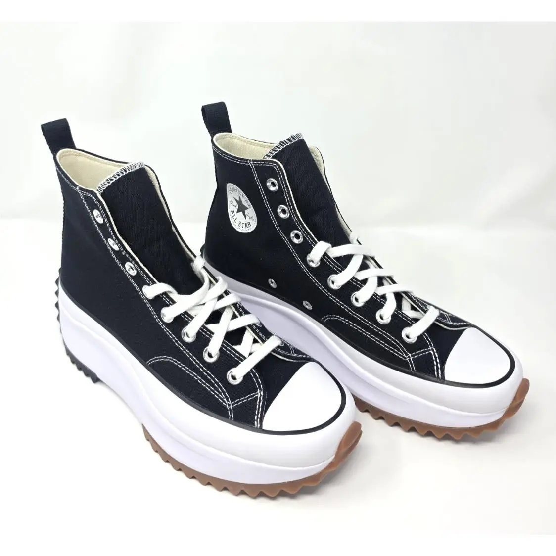 Chuck Taylor Run Star Hike Hi Black and White Unisex M9.5 W11 by Converse
