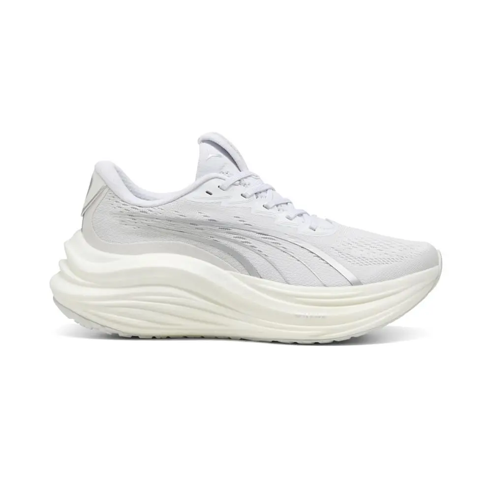 Magmax Nitro Running Womens White Sneakers Athletic Shoes 31008906 by Puma