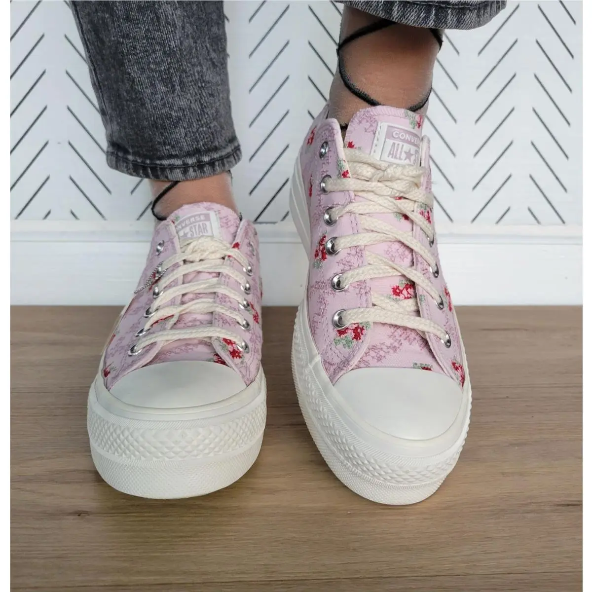 Converse shoes - Chuck Taylor - Chuck Taylor - A13660C - Pink (UPC: 194435404080) 4