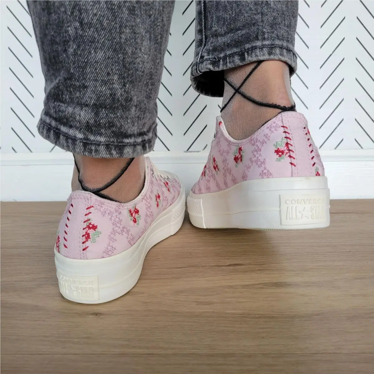 Converse shoes - Chuck Taylor - Chuck Taylor - A13660C - Pink (UPC: 194435404080) 5