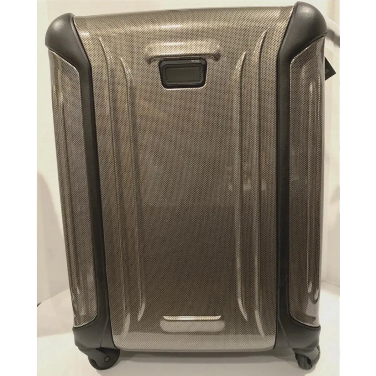 Tumi Vapor 22 - Carry-on Luggage Spinner - Carbon Beige