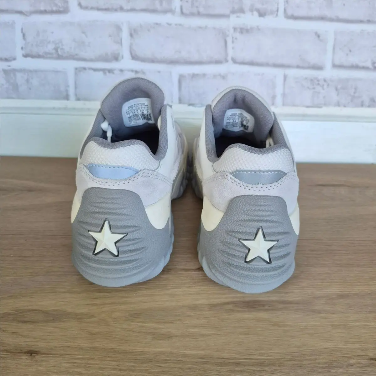 Converse shoes - Converse Wave Motion - Wave Motion - A19127C - White 2