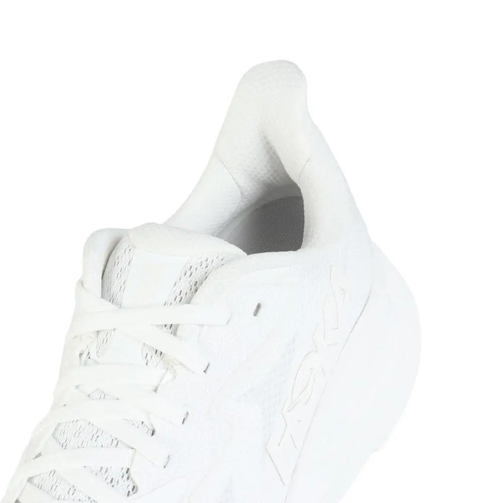 Hoka shoes - White/White 4
