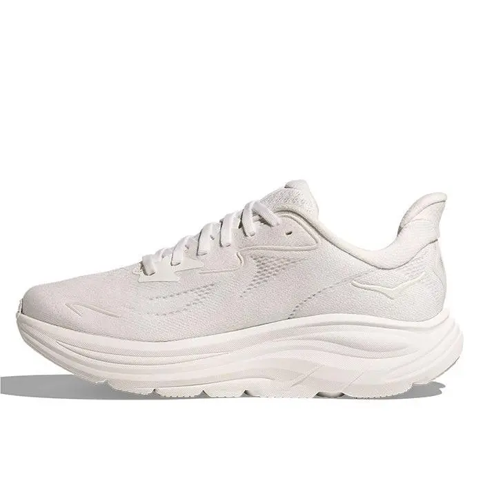 Hoka shoes - White 4
