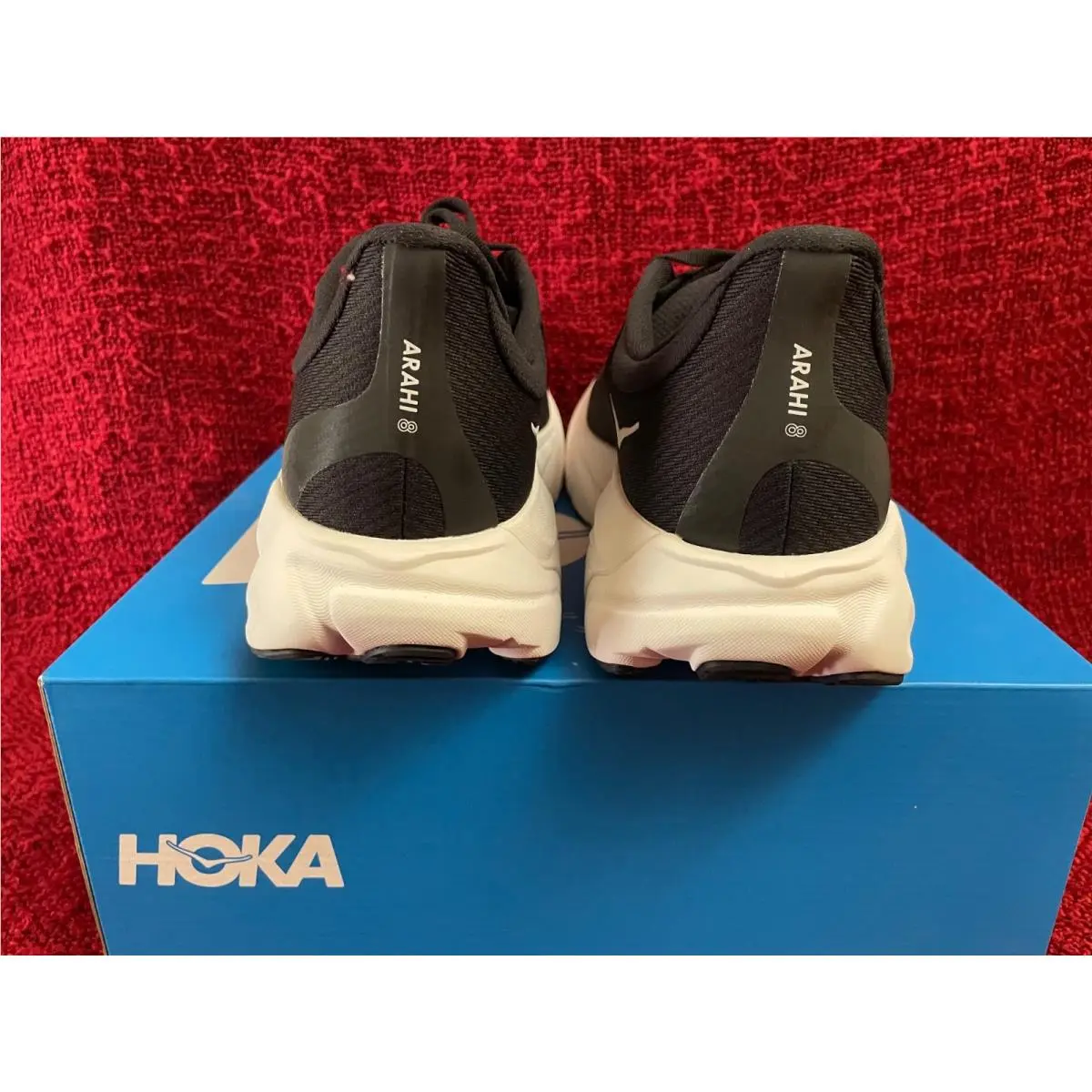 Hoka shoes - Hoka One One Arahi 8 - 1168710 BWHT - Black 3