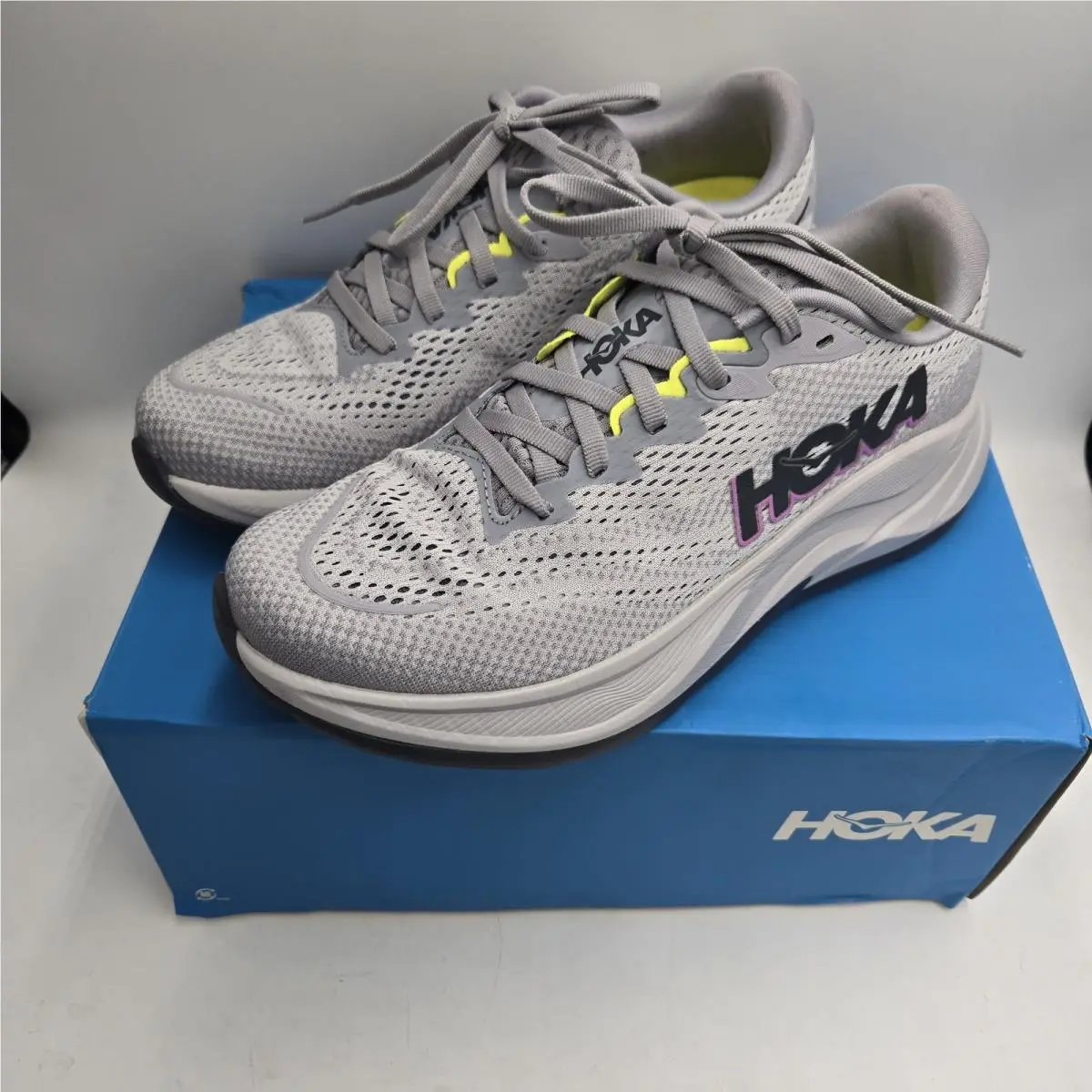 Hoka One One Women’s Running Shoes Size 8 B Grey Rincon 4 1155131-GYSK