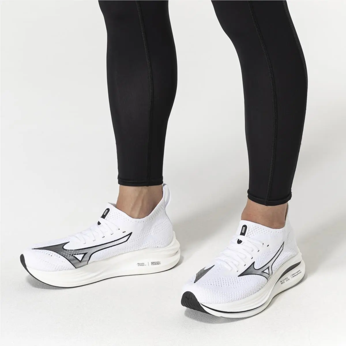 Mizuno shoes - 411495 005 h - 411495 - black raspberry 19