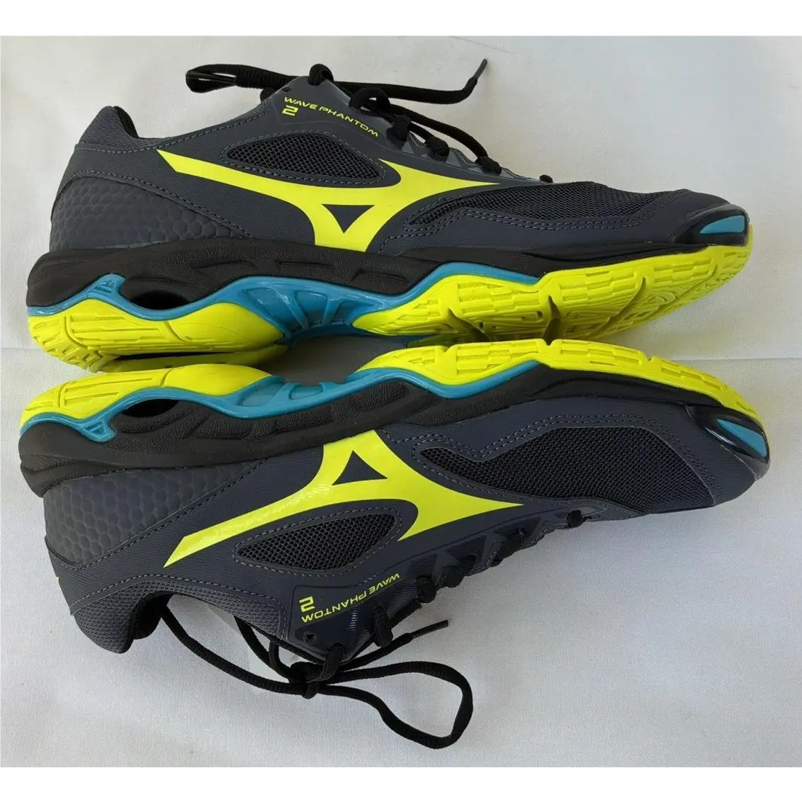 Mizuno shoes - Mizuno Wave Phantom 2 - Wave Phantom - White 4