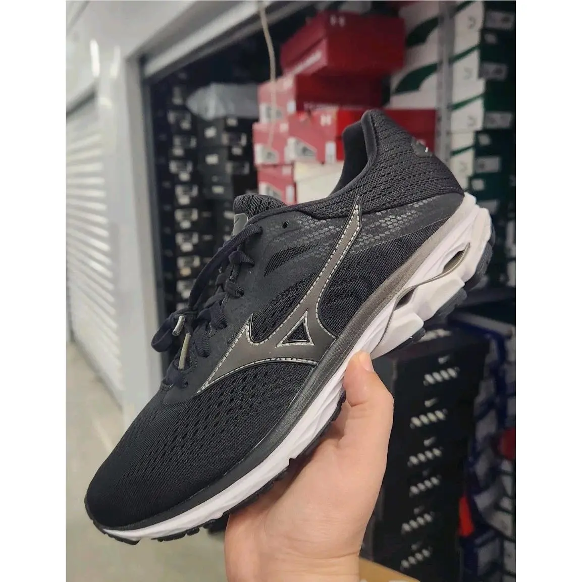 Mizuno Wave Rider 23 Black Men`s Running Training Shoes 411112-9898 Size 7.5 US