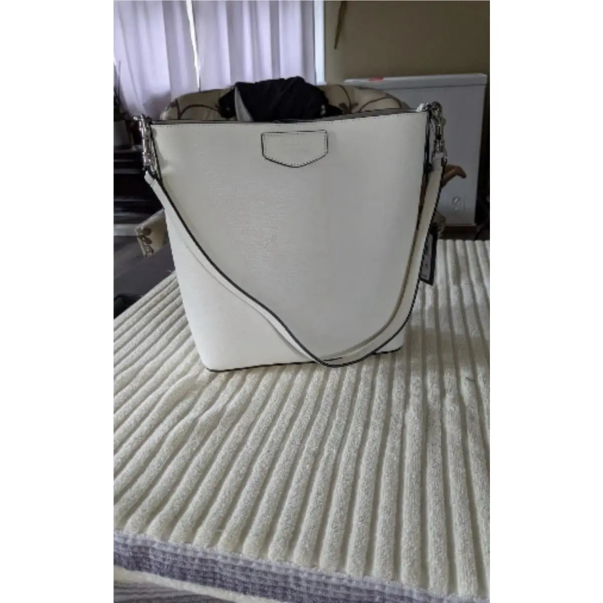 Women`s Dkny Handbag