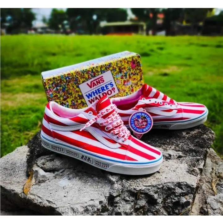 x Where`s Waldo Old Skool Red VN0A3WKT3UV Men`s Shoes by Vans