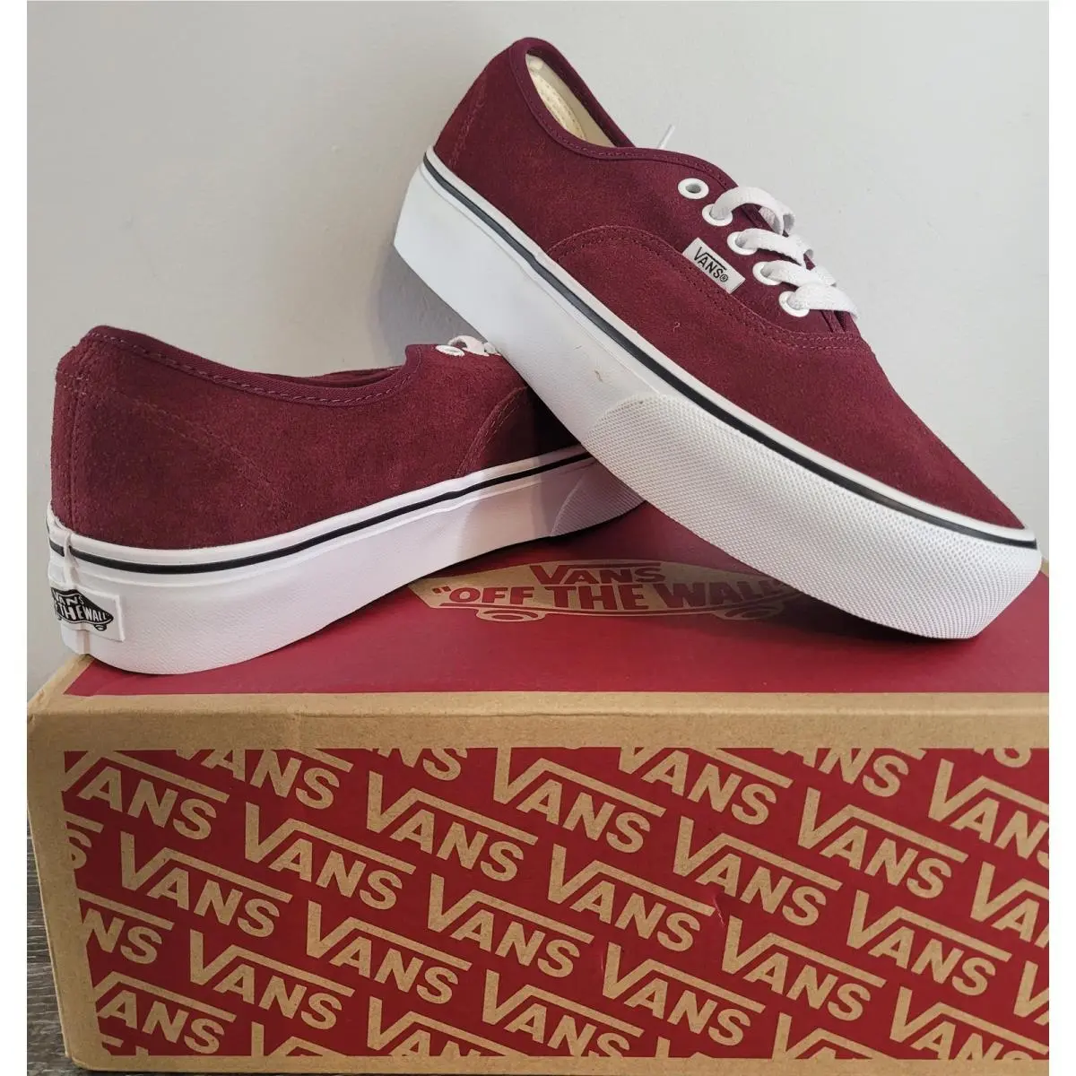 Authentic Platform Platform Suede Port Royale Maroon Burgundy Sneakers US W 9.5/M 8 by Vans