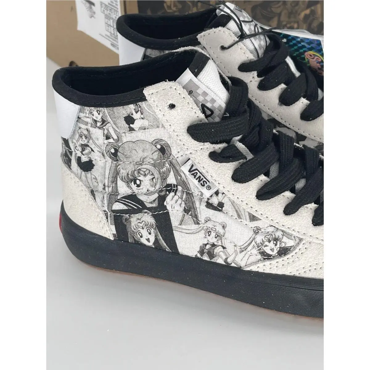 Vans shoes - VANS PRETTY GUARDIAN SAILOR MOON THE LIZZIE - White 9