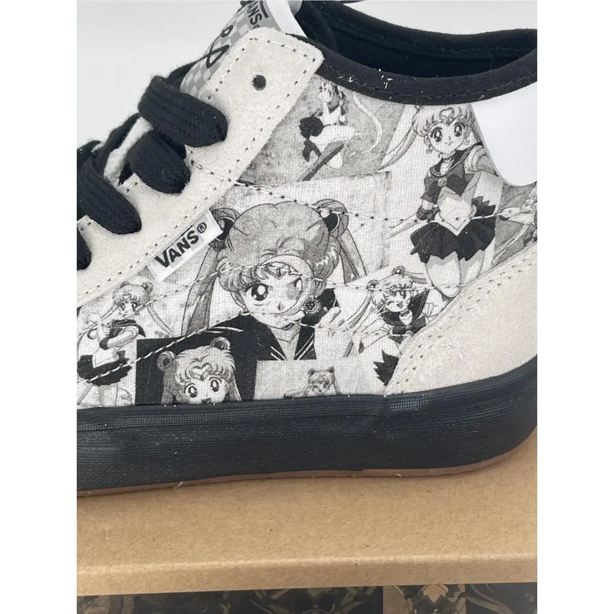 Vans shoes - VANS PRETTY GUARDIAN SAILOR MOON THE LIZZIE - White 3