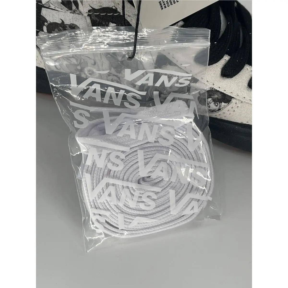Vans shoes - VANS PRETTY GUARDIAN SAILOR MOON THE LIZZIE - White 4