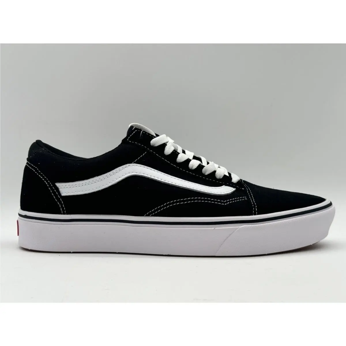 Old Skool Men SZ 9 Unisex Women SZ 10.5 IN Black True White Comfycush by Vans