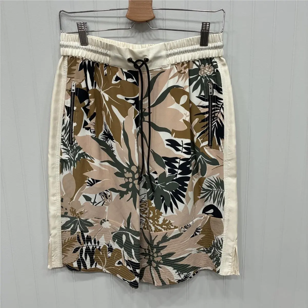 Rag Bone Yuri Silk Floral Bermuda Boxing Shorts Beige Spruce Combo Womens XS