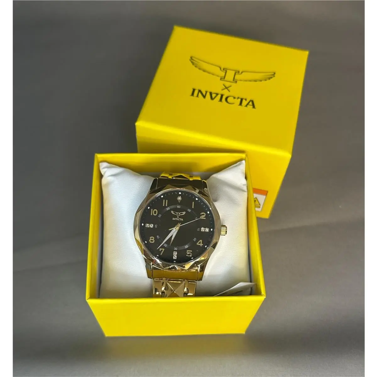 Invicta Specialty I 69019 Men`s 41mm Gold Tone Black Dial Quartz Watch