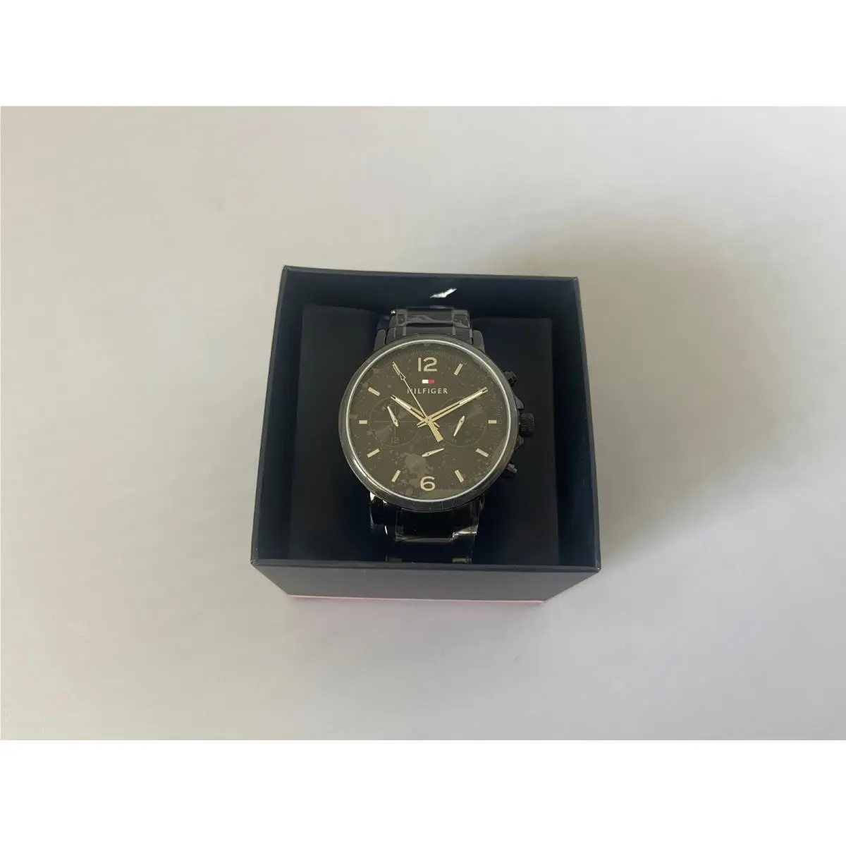 Tommy Hilfiger Men`s Blue Dial Chronograph Watch