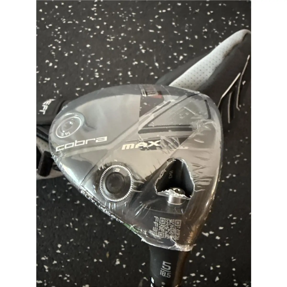 Cobra Optm Max 18.5° Fairway 5 Wood Kai`li 50g Regular Flex RH 8127 + HC