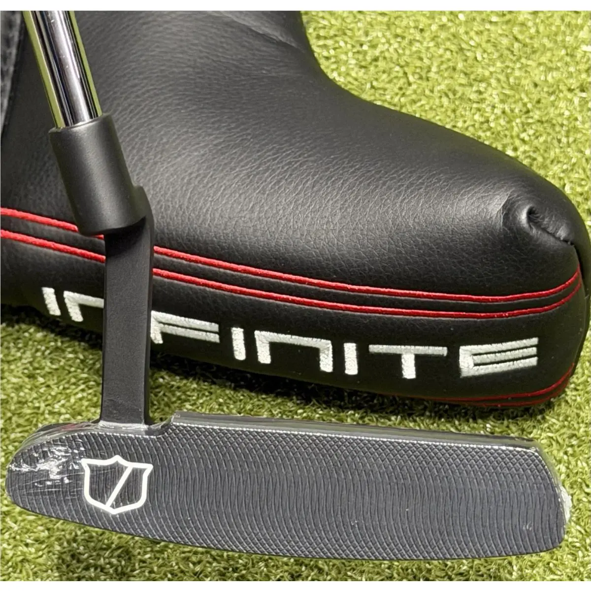 Wilson  - Wilson Infinite Windy City - Infinite Windy City - Black 1