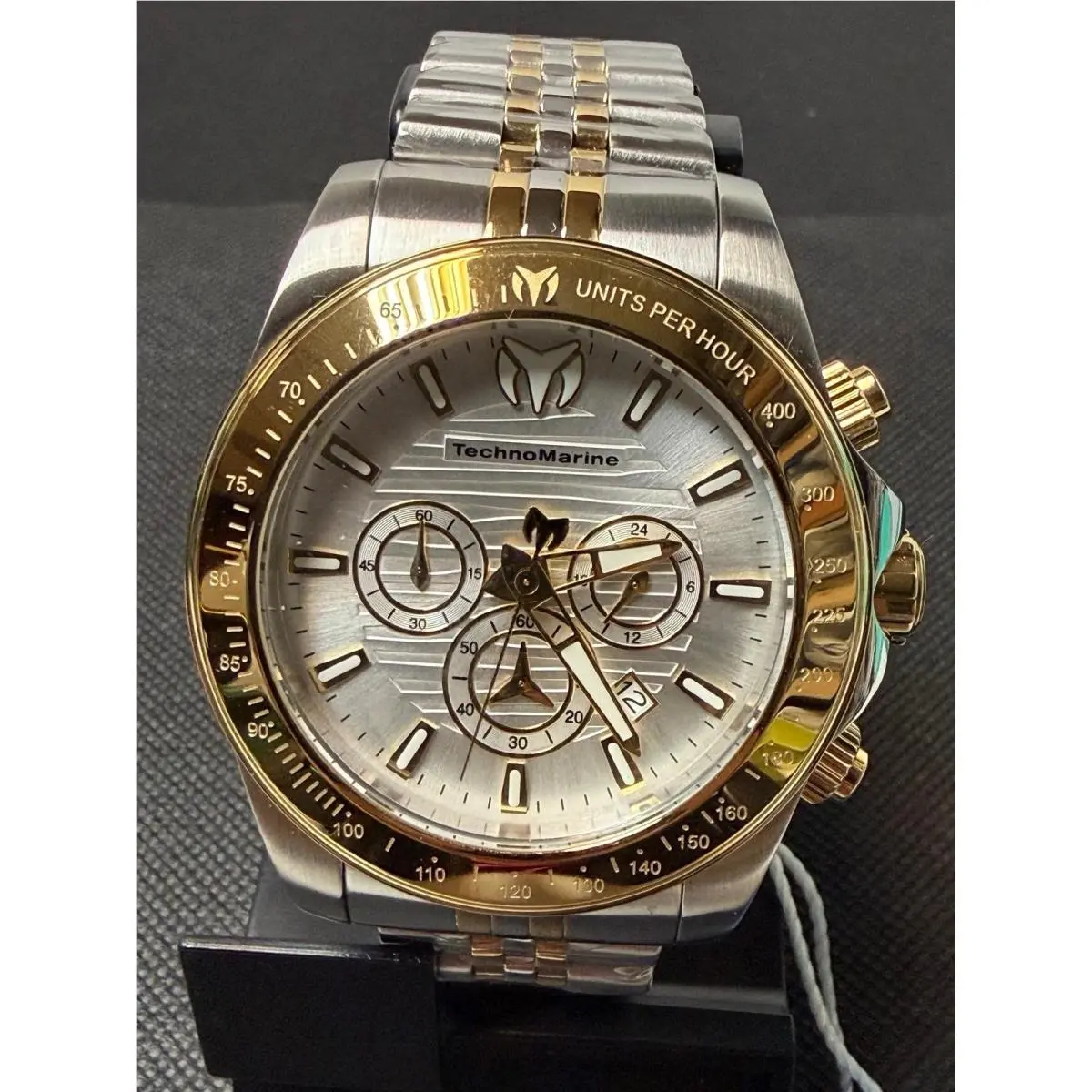 Technomarine Manta Ray Men`s Watch - 42mm Steel Gold TM-220143