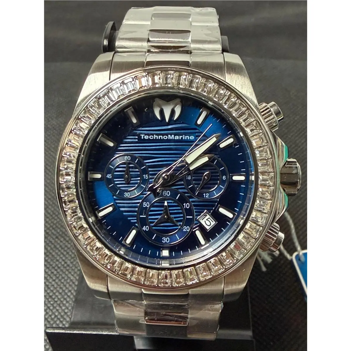 Technomarine Men`s Manta Ray 42mm Quartz Watch Blue Dial