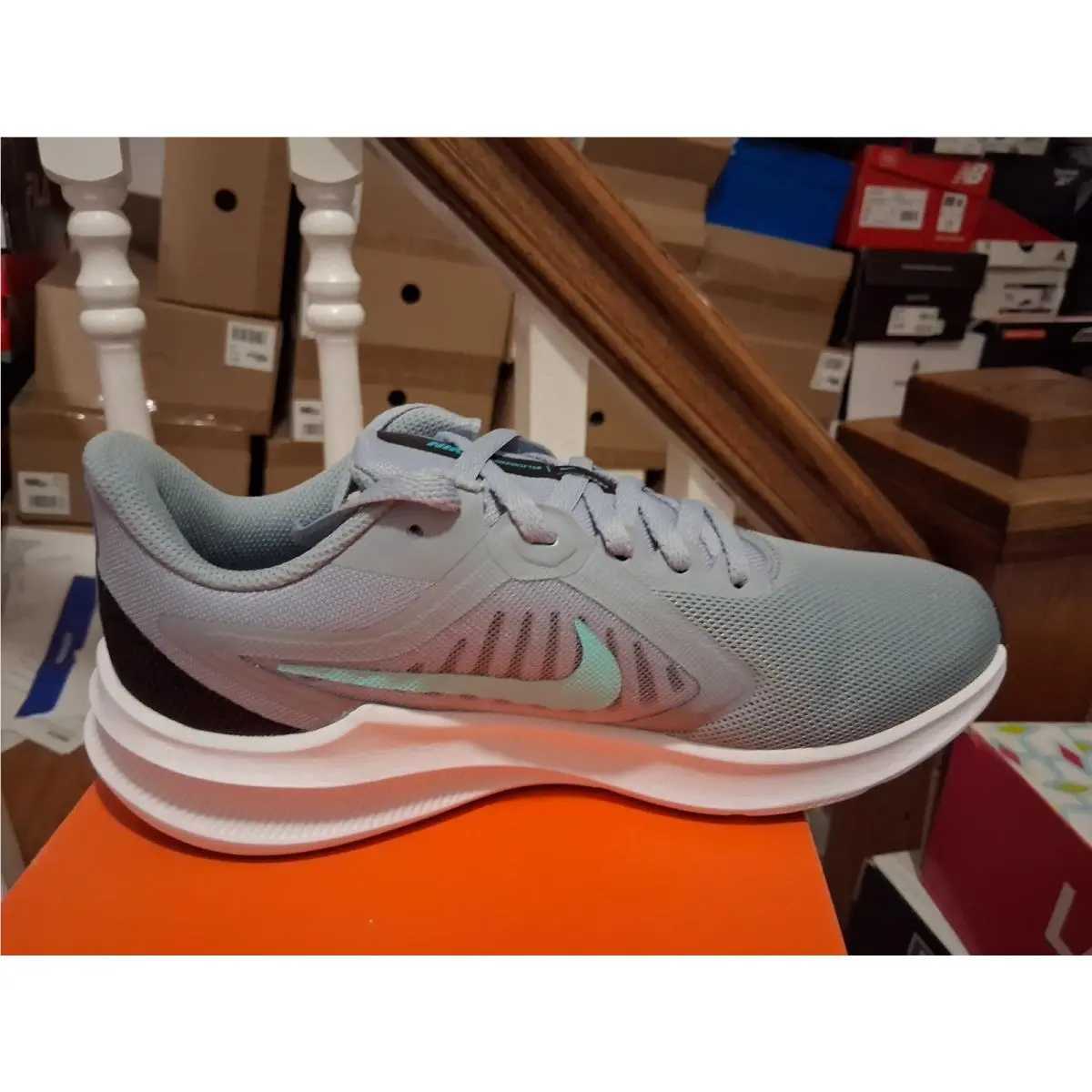 Downshifter 10 Women`s Sneakers Size 7M by Nike