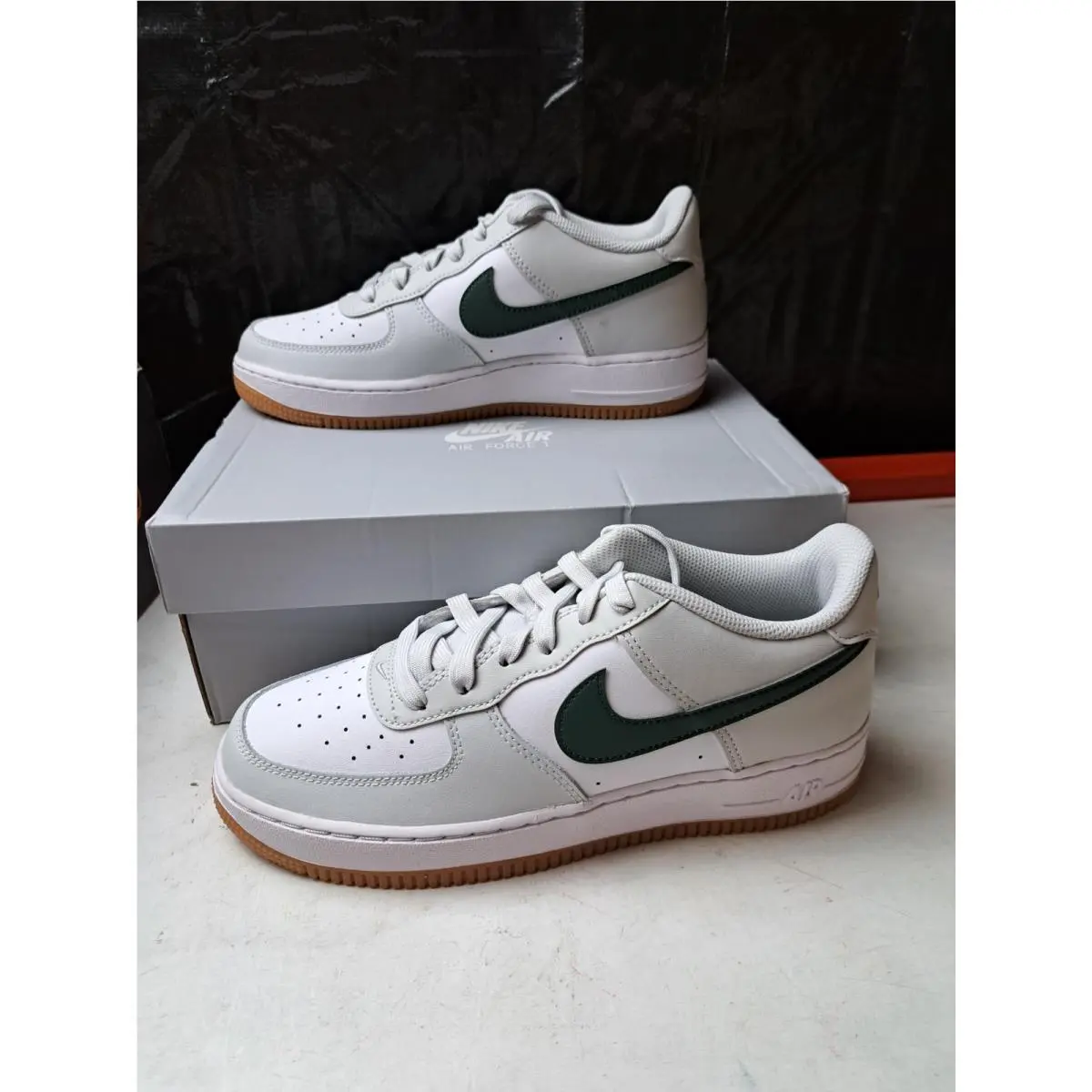 Nike shoes - White 0